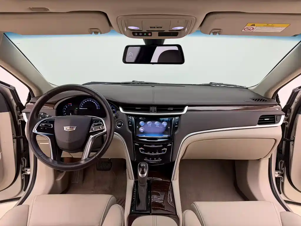 Cadillac XTS 2016 — фото 20