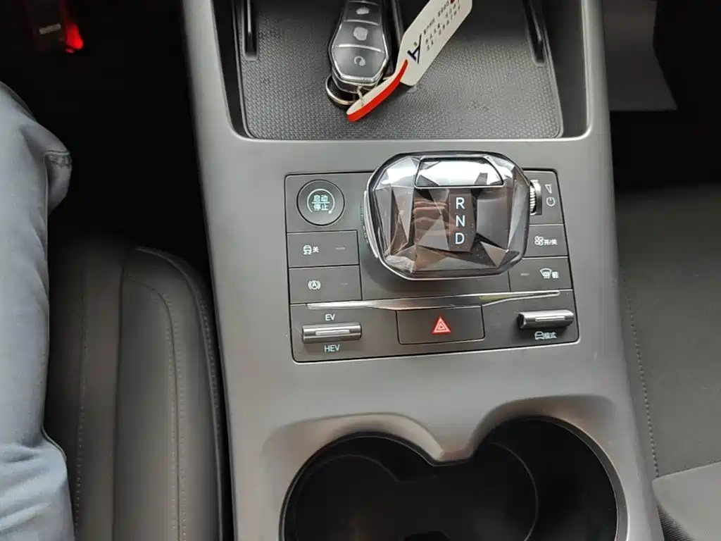 BYD Qin PLUS 2025 — фото 14