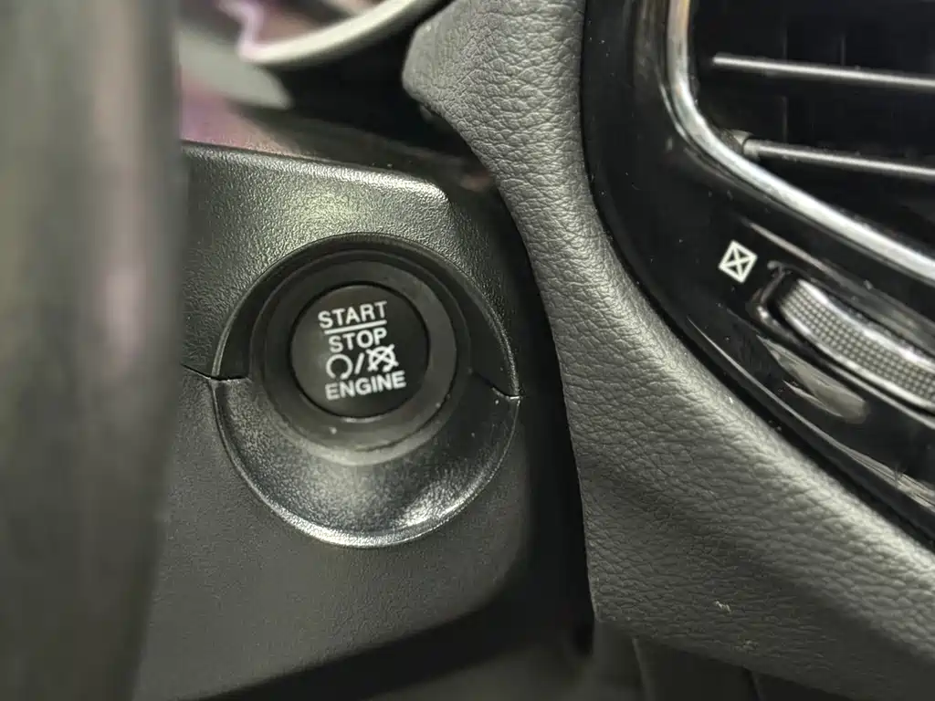Jeep Compass 2020 — фото 22