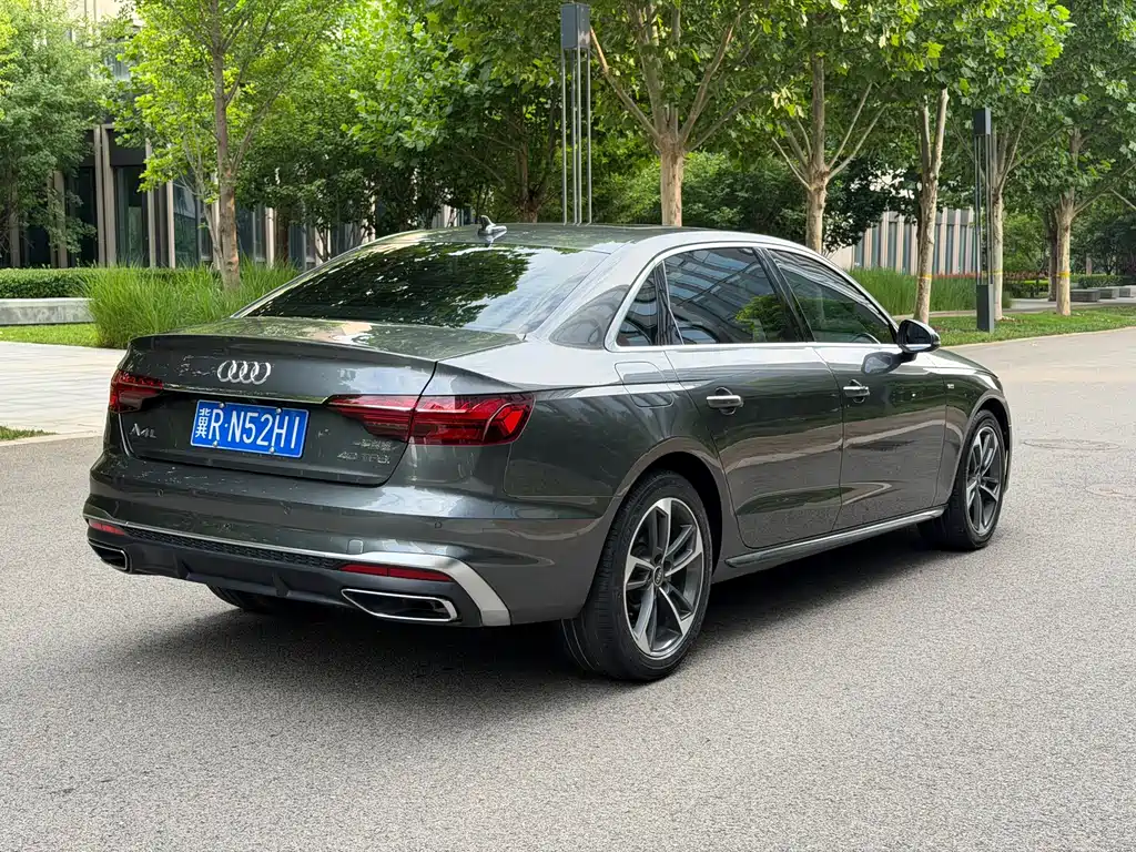 Audi A4L 2022