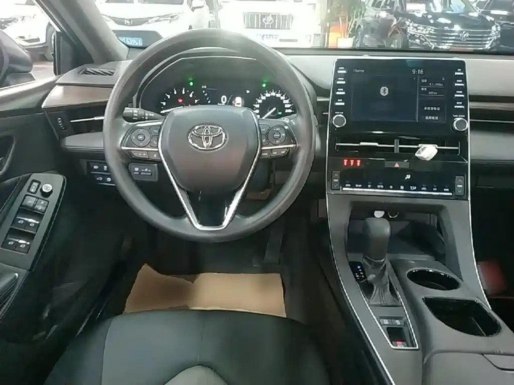 Toyota Avalon 2020 — фото 11