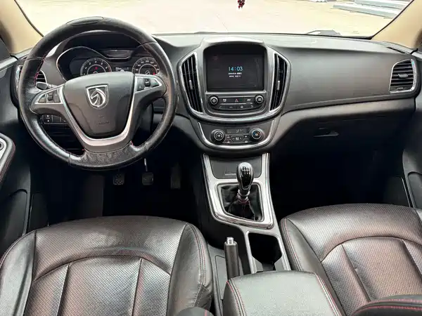 Baojun 560 2016