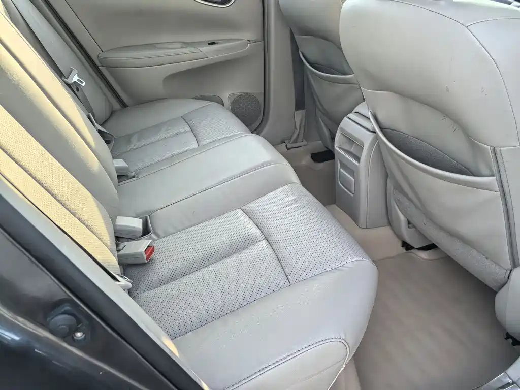 Nissan Sylphy 2014 — фото 12