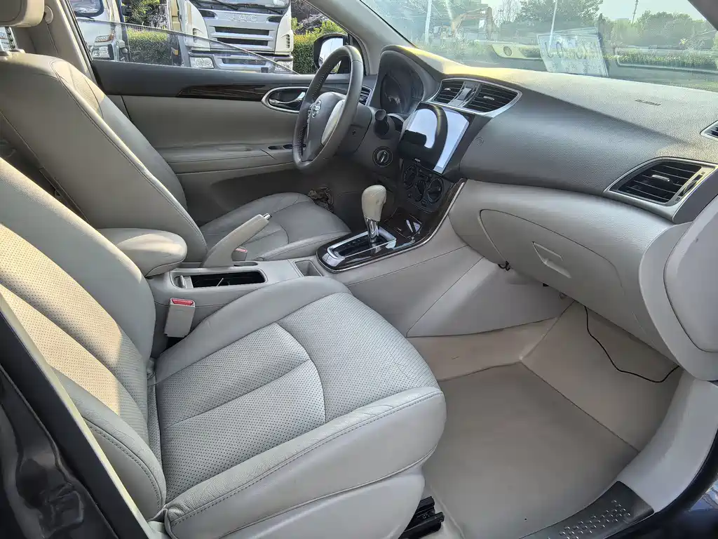 Nissan Sylphy 2014 — фото 10