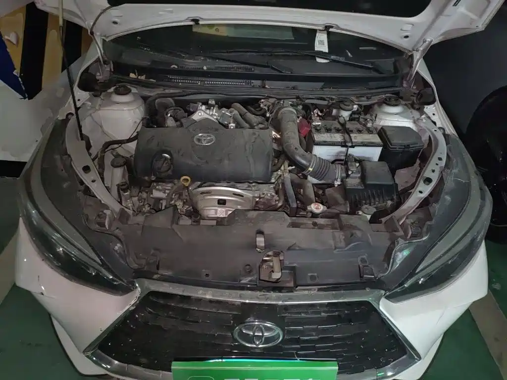 Toyota Yaris L 2021 — фото 11