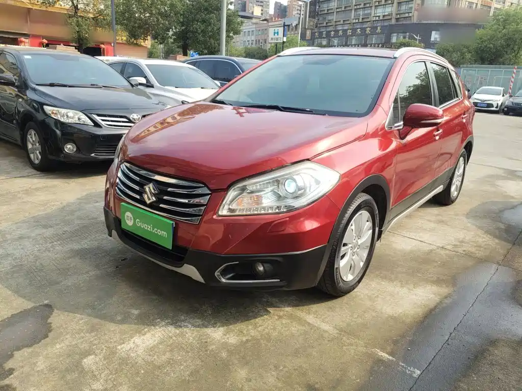 Suzuki S-Cross 2014