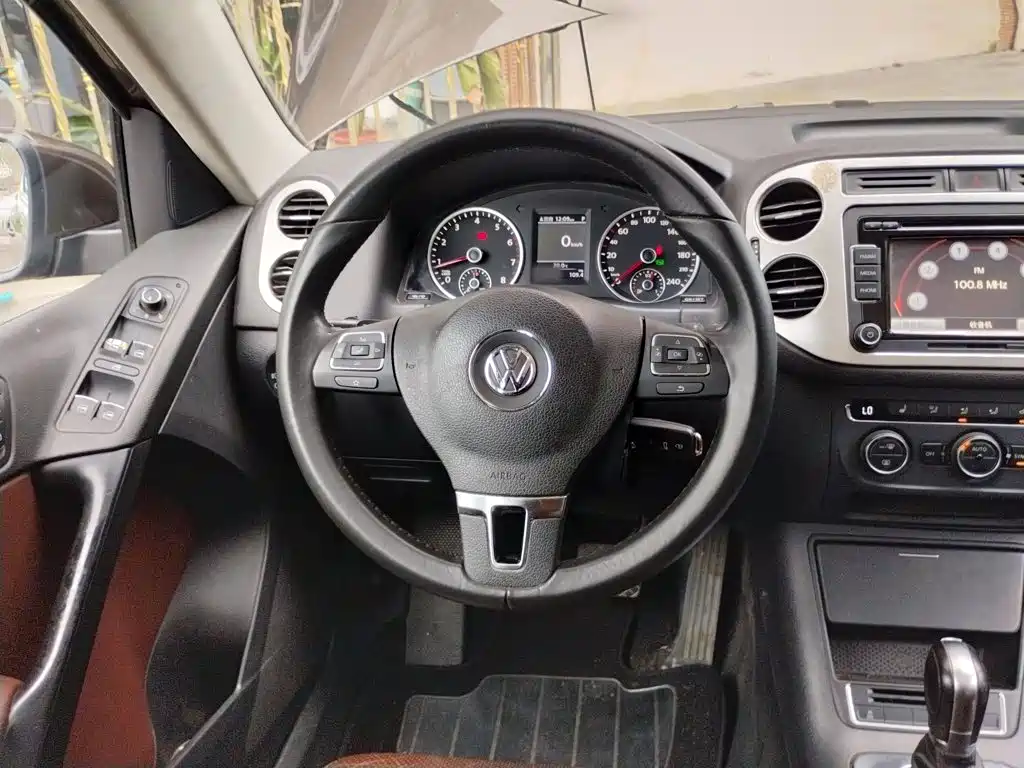 Volkswagen Tiguan 2014