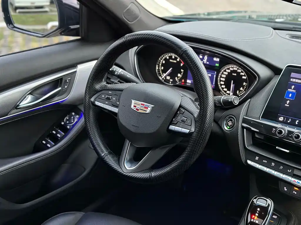 Cadillac CT5 2020 — фото 16