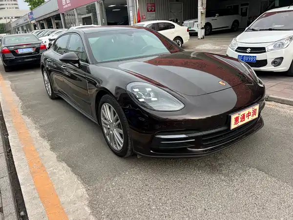 Porsche Panamera 2017
