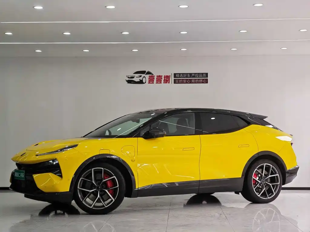 Lotus Eletre 2025