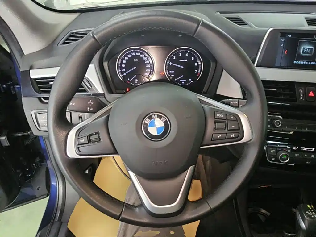 BMW X1 2019 — фото 11