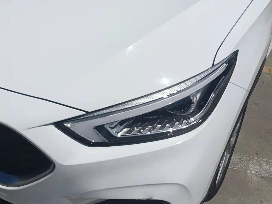 MG ZS 2020