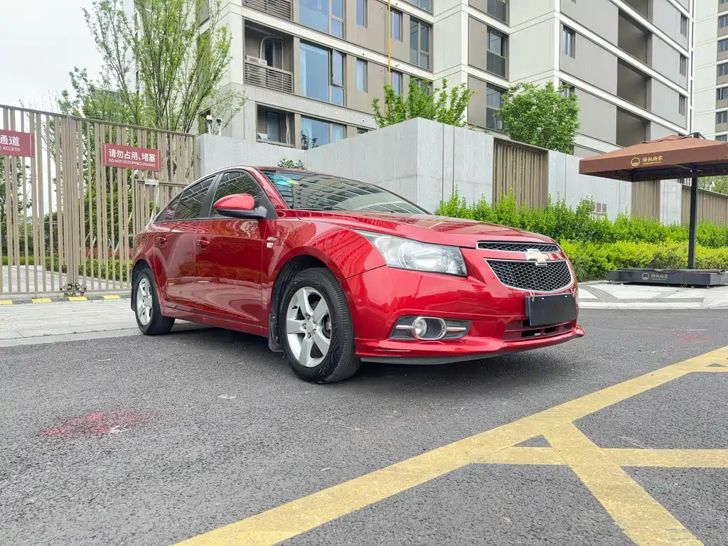 Chevrolet Cruze 2014 — фото 3
