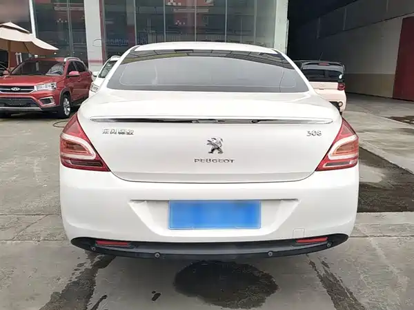 Peugeot 308 2014