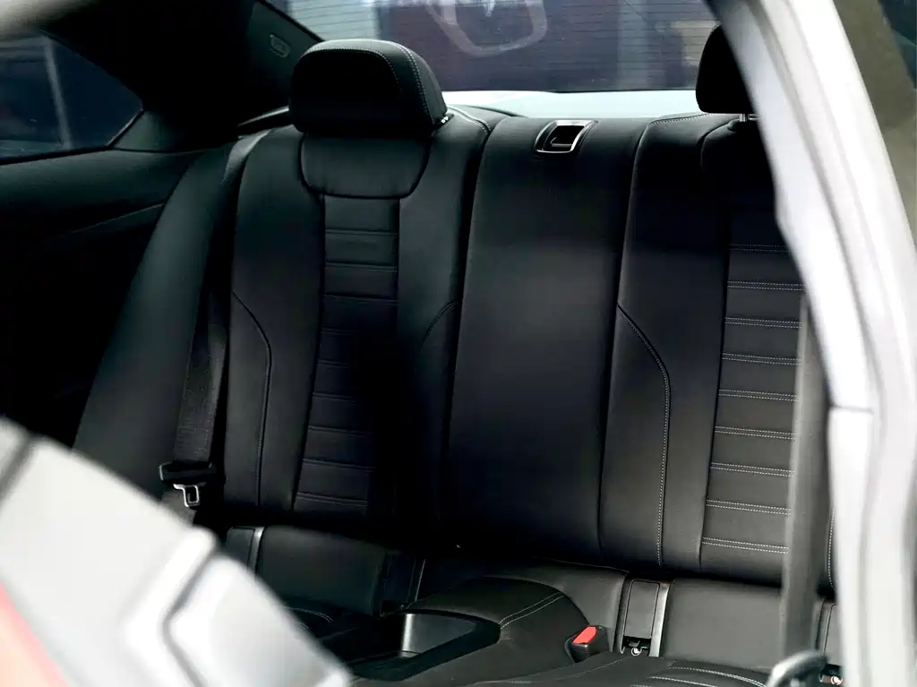 BMW M2 2025 — фото 12