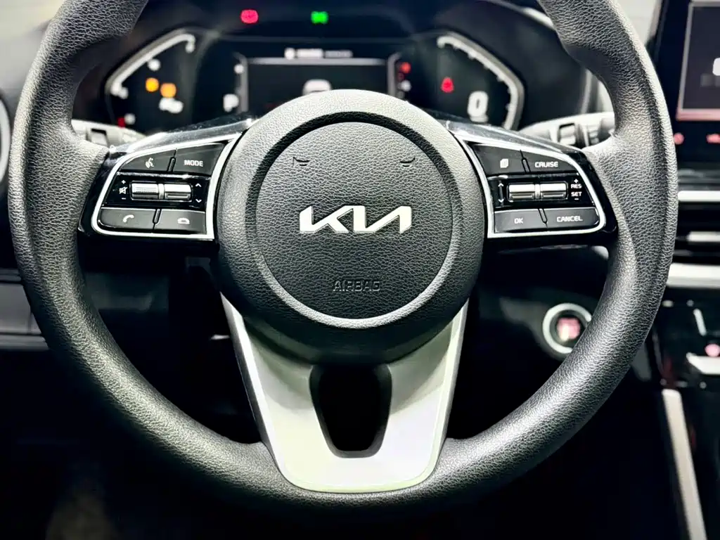 Kia K3 2022 — фото 18