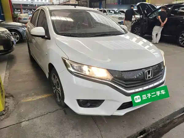 Honda Greiz 2019