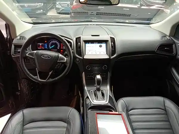 Ford Edge 2017
