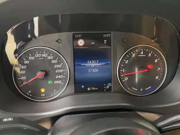 Mercedes-Benz Vito 2024