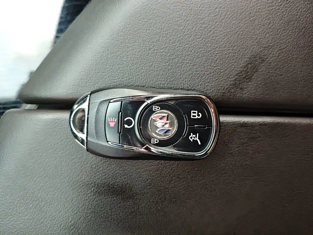 Buick Enclave 2020 — фото 15