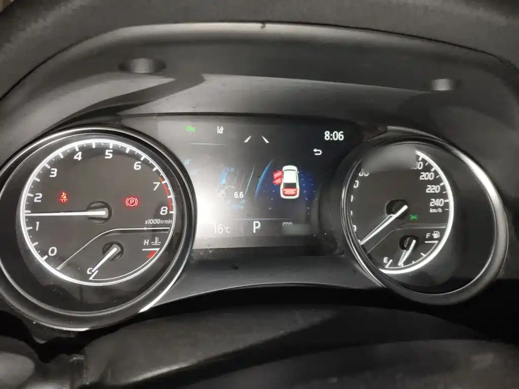 Toyota Camry 2019