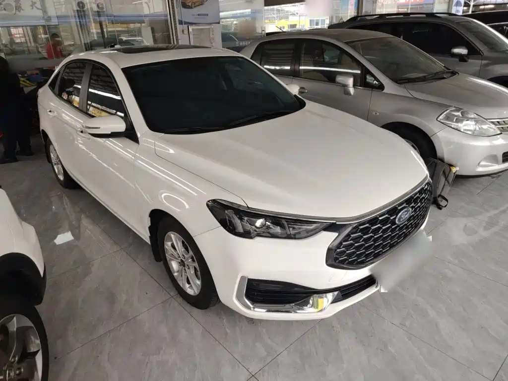 Ford Escort 2022