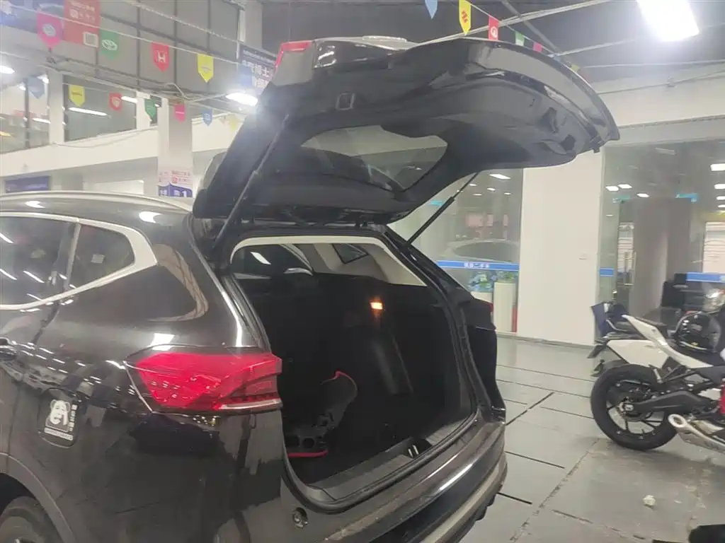 Haval H6 2023 — фото 19