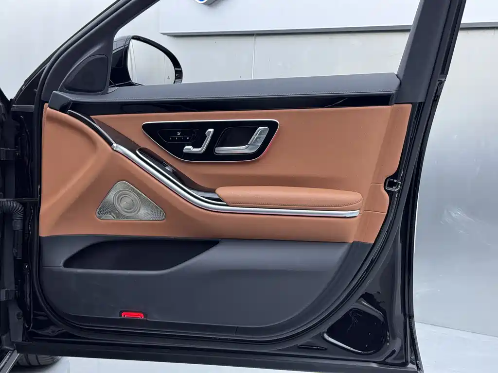 Mercedes-Benz S-Class 2023 — фото 18