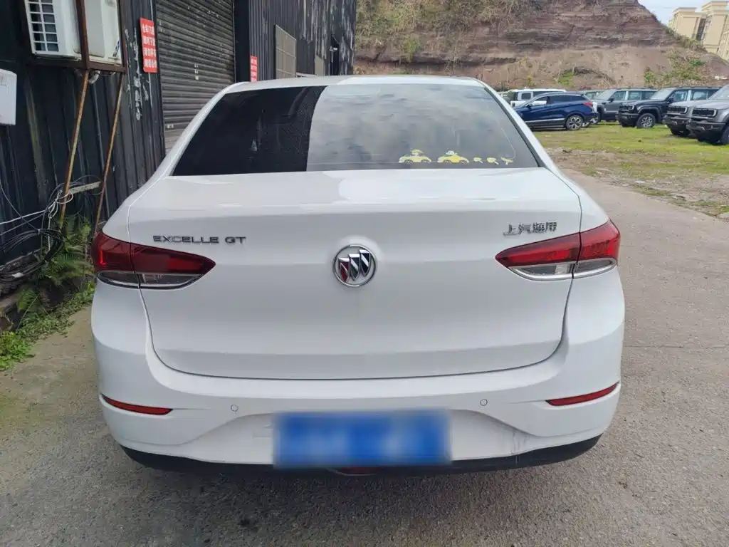 Buick Excelle 2021