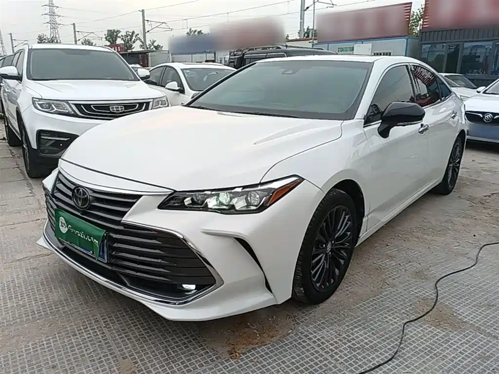 Toyota Avalon 2019 — фото 2