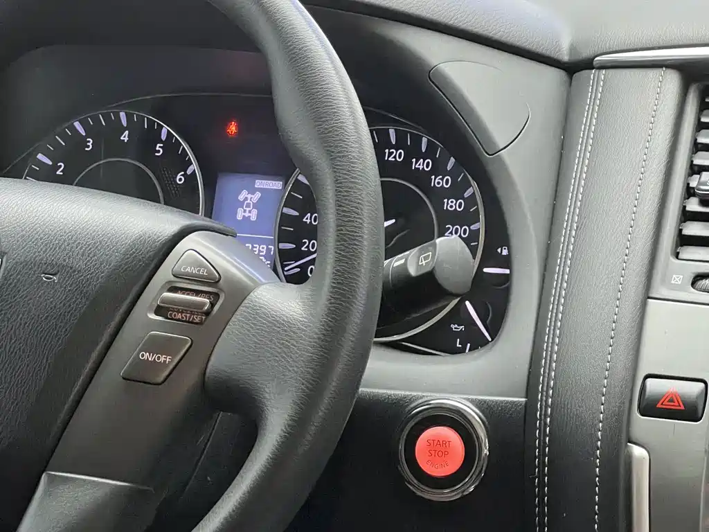 Nissan Patrol 2018 — фото 10