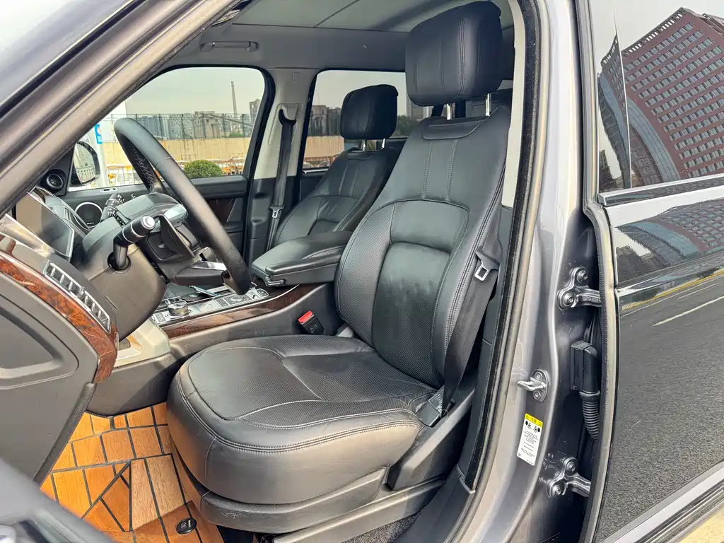 Land Rover Range Rover 2020 — фото 13