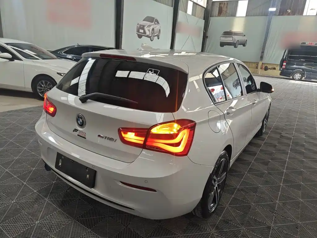 BMW 1 Series 2019