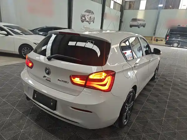 BMW 1 Series 2019