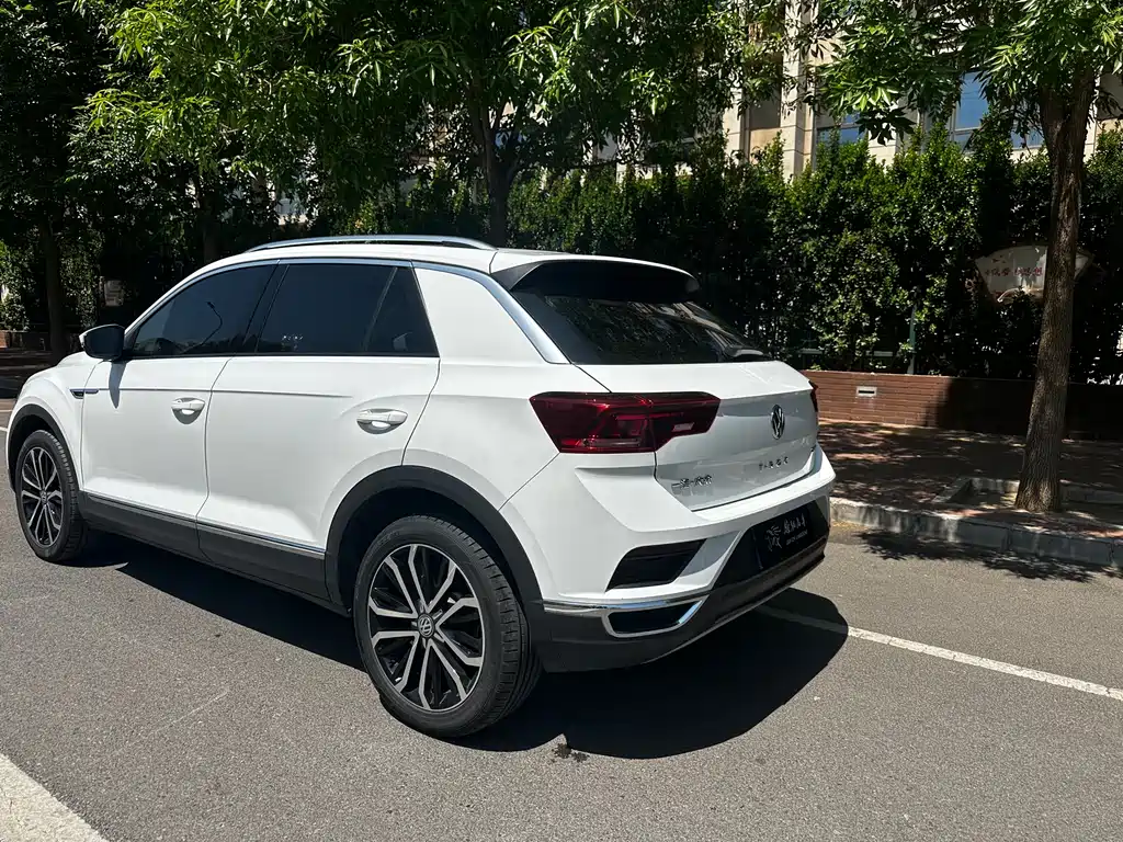 Volkswagen T-Roc 2020 — фото 5