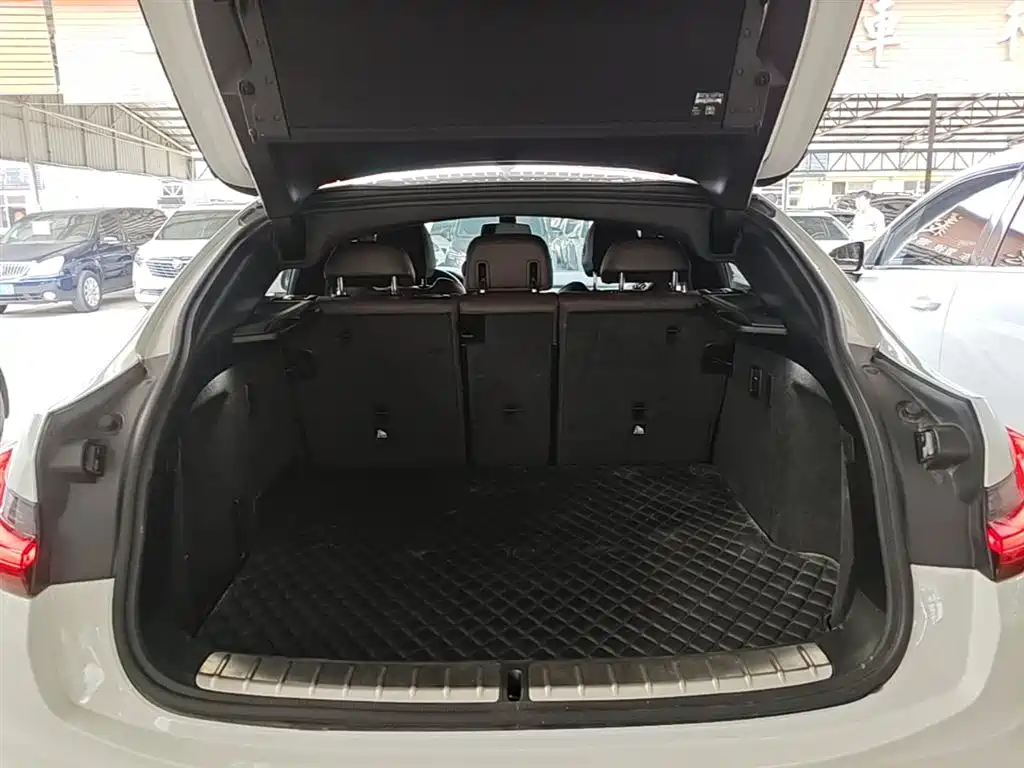 BMW X4 2020 — фото 19