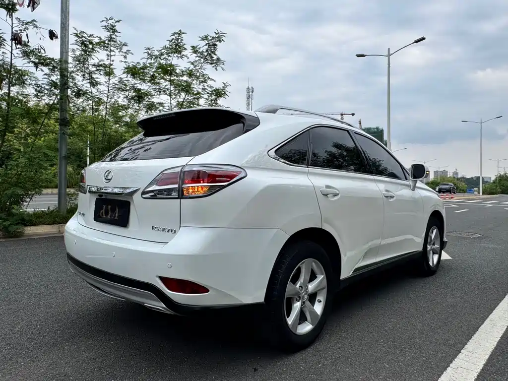 Lexus RX Classic 2014 — фото 10