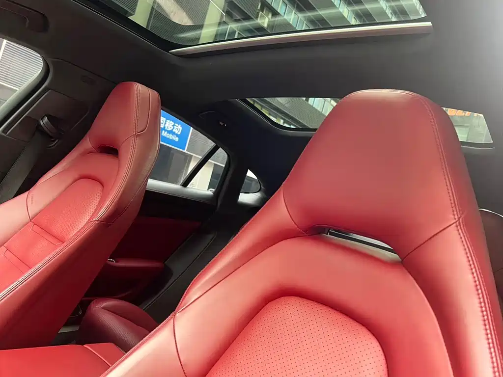 Porsche Panamera 2019 — фото 12