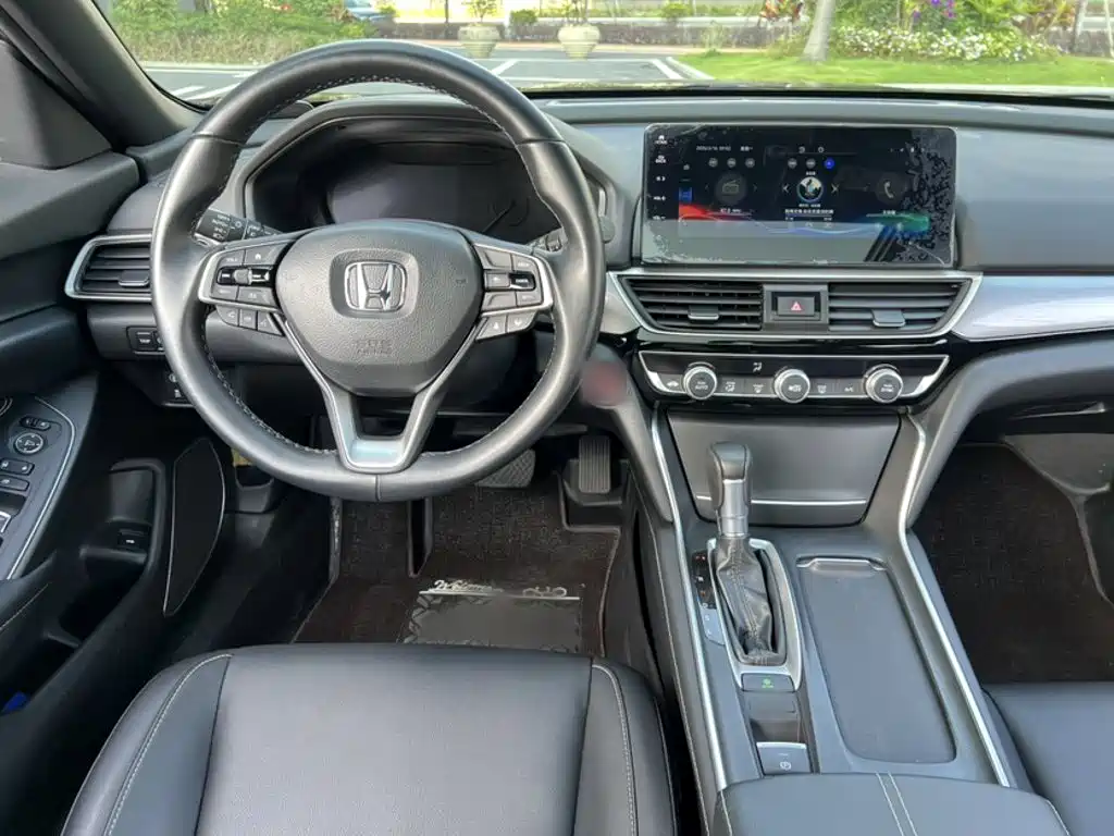Honda Inspire 2022 — фото 13