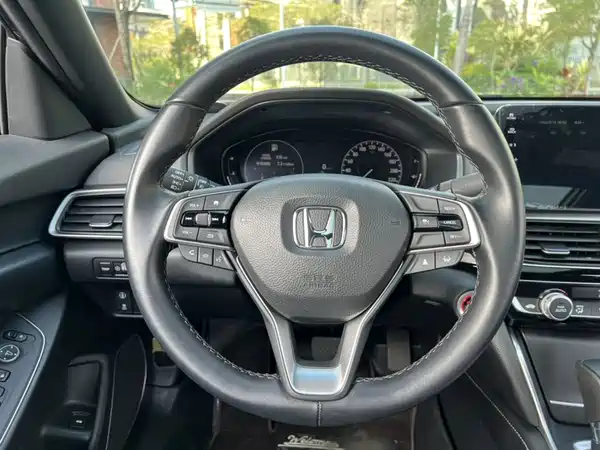 Honda Inspire 2022