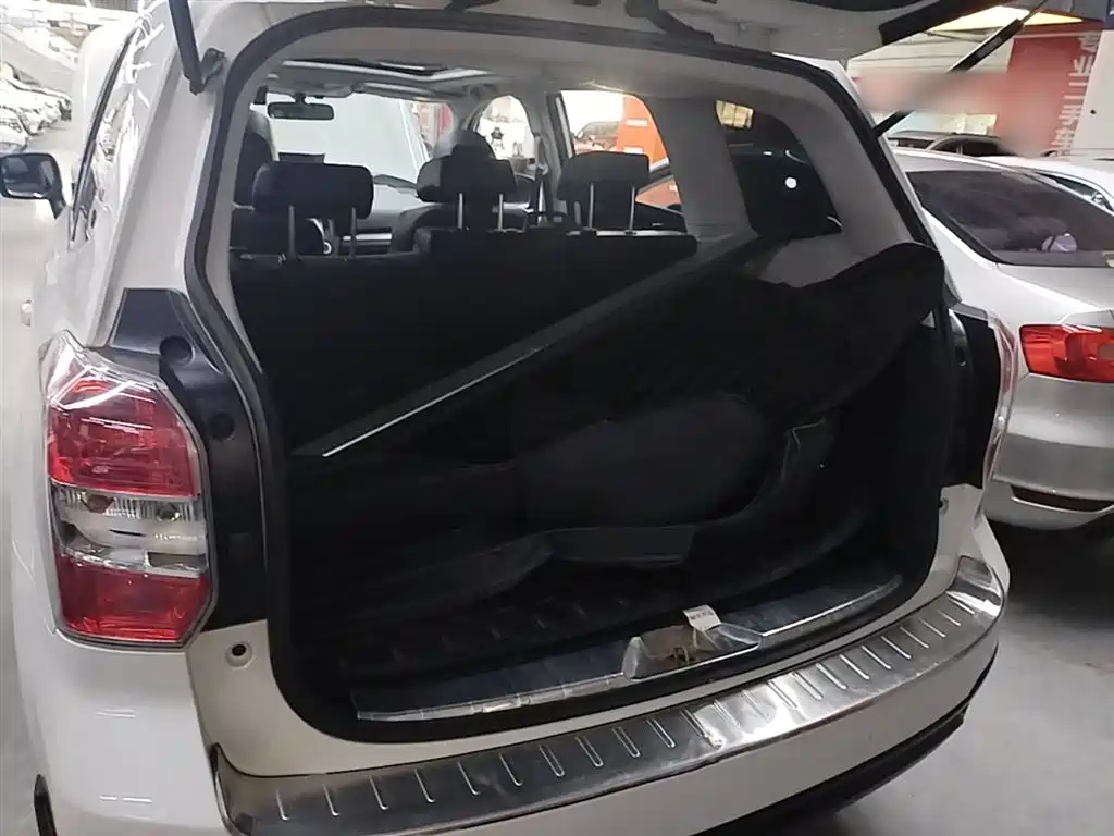 Subaru Forester 2015 — фото 19