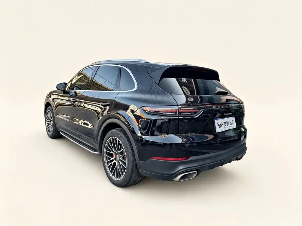 Porsche Cayenne 2018 — фото 6