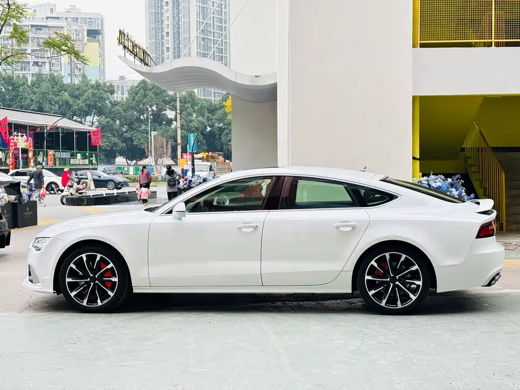 Audi A7 2015 — фото 10