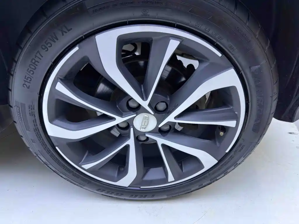 Geely Emgrand S 2022 — фото 20