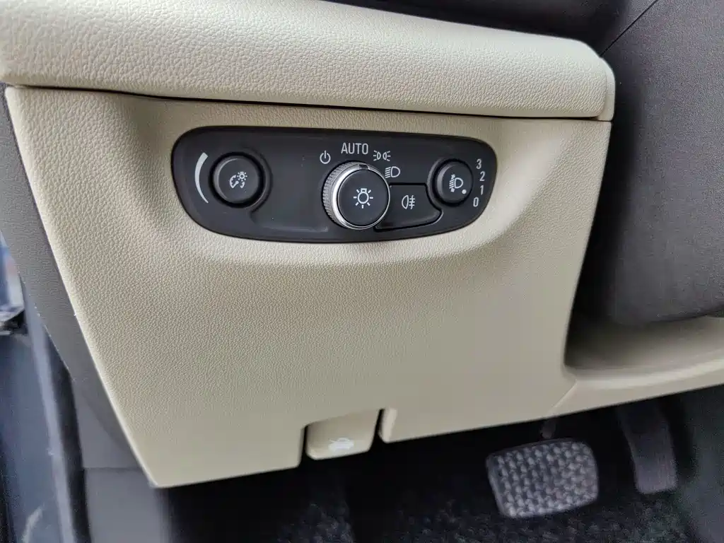 Buick Regal 2021 — фото 21