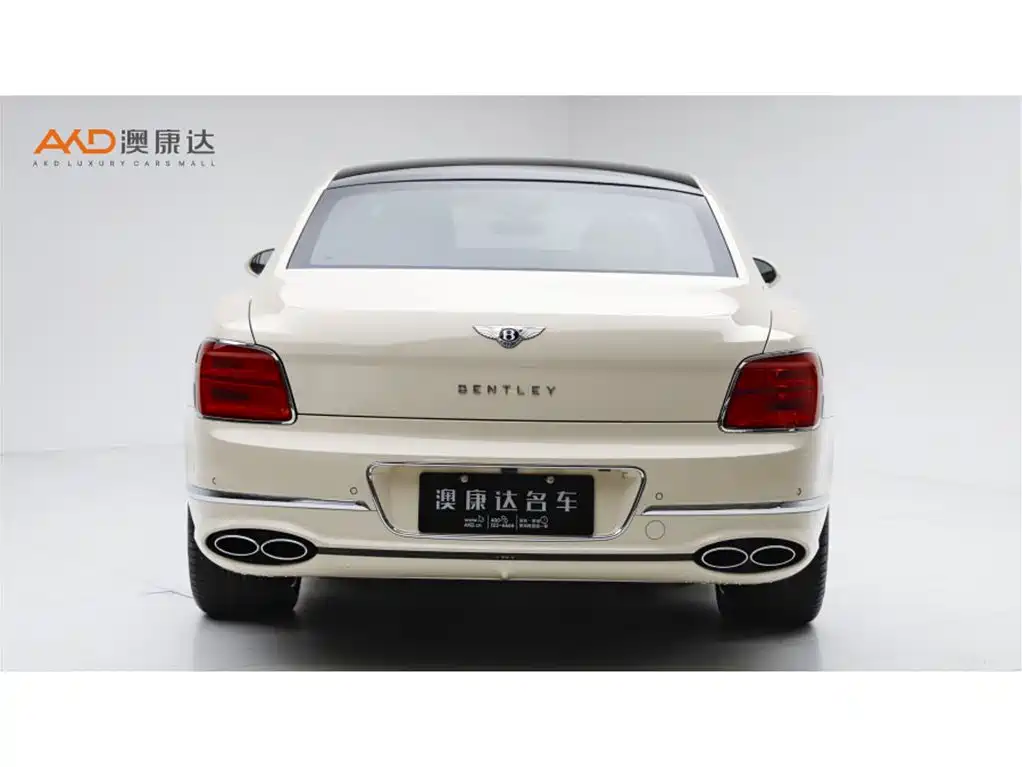 Bentley Flying Spur 2023 — фото 4
