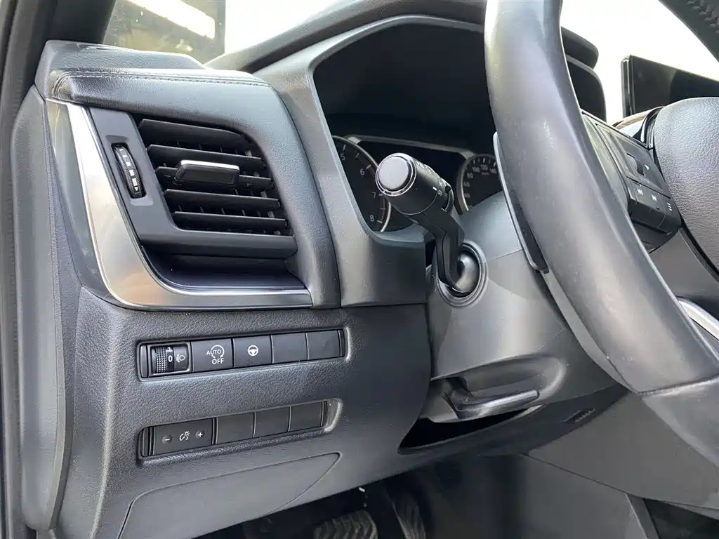 Nissan Qashqai 2023 — фото 13
