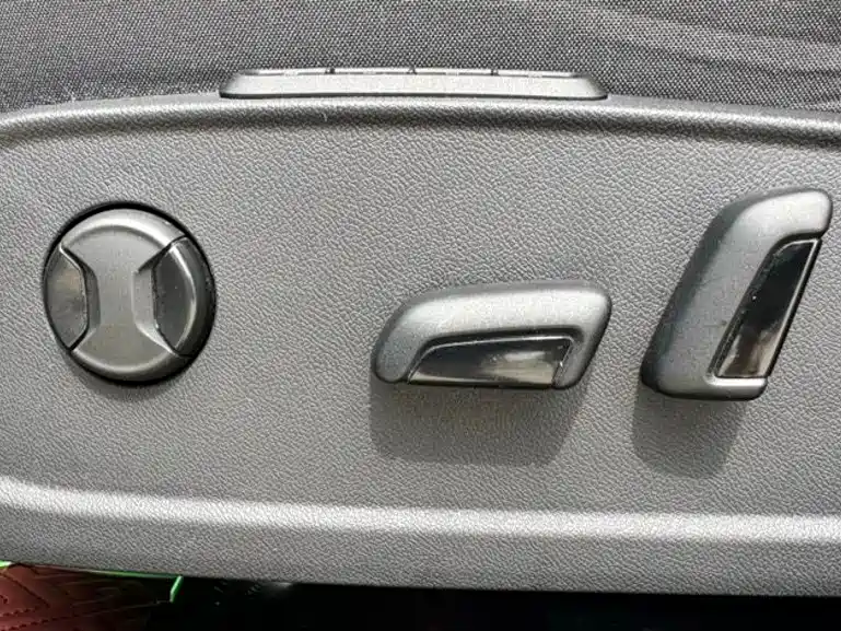 Volkswagen Golf 2022 — фото 11