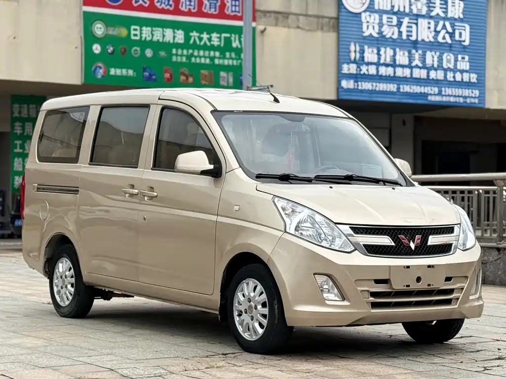 Wuling Rongguang V 2018 — фото 3