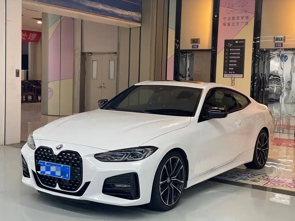 BMW 4 Series 2022 — фото 1